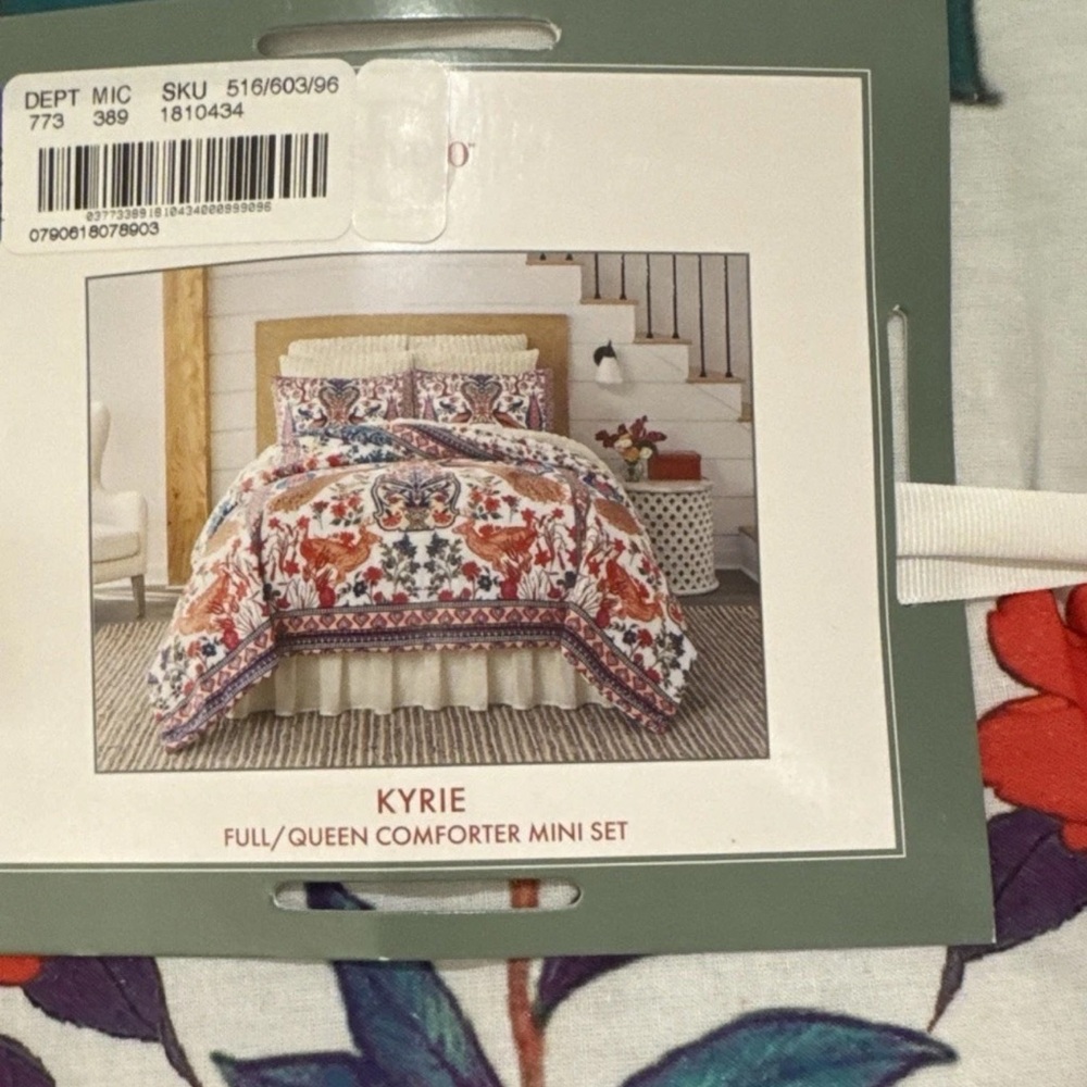 New Studio D Kyrie Peacock Floral Full/Queen Comforter & Shams 3 PC Shabby Chic
